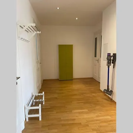 Aussergewoehnliches Apartment In Bester Stadtlage Апартаменты *